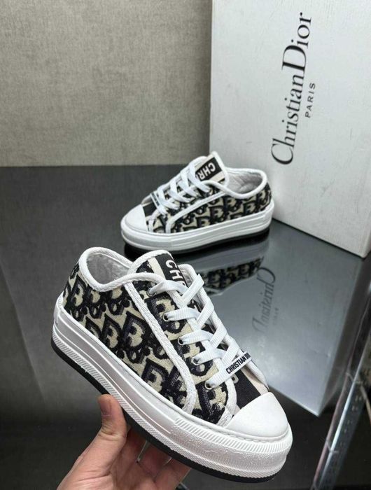 Нови модели Dior