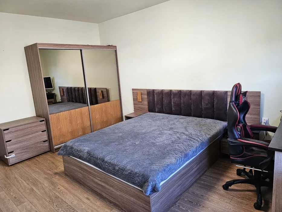Продава се Тристаен апартамент в Пловдив, Христо Смирненски - 90 кв.м за 1077 €/кв.м - Снимка #5