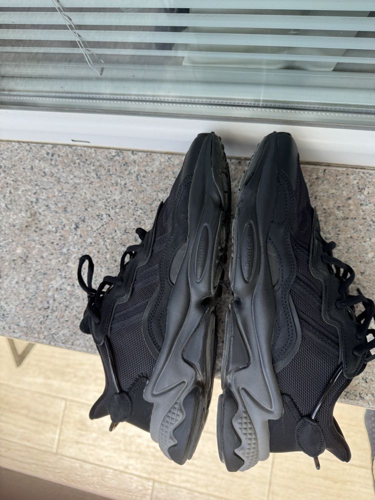 Adidas Ozwegoo маратонки