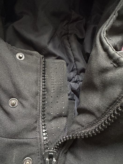 Tommy Hilfiger original парка яке.L