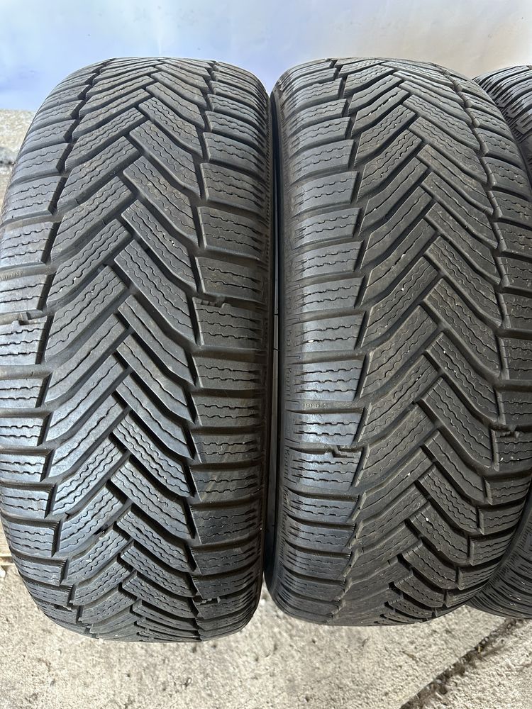 215/55/17 Michelin dot21 4бр