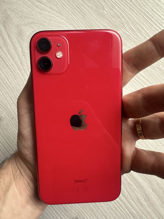 Iphone 11, red product, 128gb in stare f buna