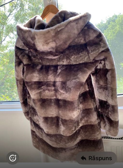 Vând haină blană naturală