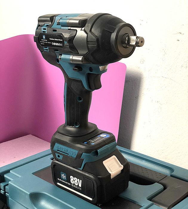 Cheie de impact SUPAMASTER 1000Nm, 88V, 2x baterii