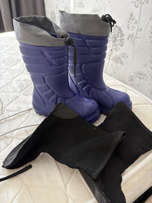 Резиновые сапоги