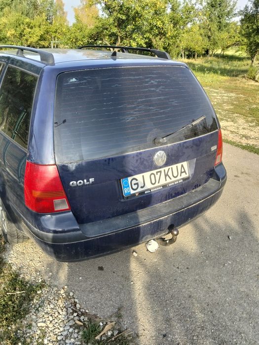 Vînd VW Golf 4 16 16 valve an 2002 preț 700 euro
