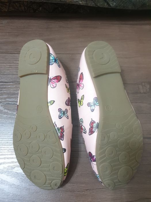 Туфельки для девочек