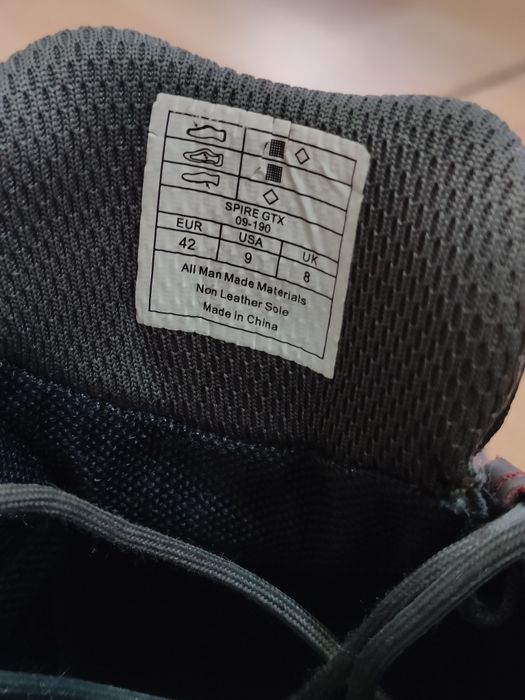 La Sportiva Spire GTX 42 pt barbati