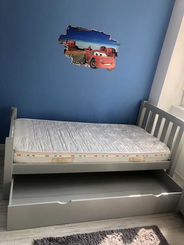 Vand MOBILIER camera SCOLAR din LEMN MASIV si MDF, GRI, import UK