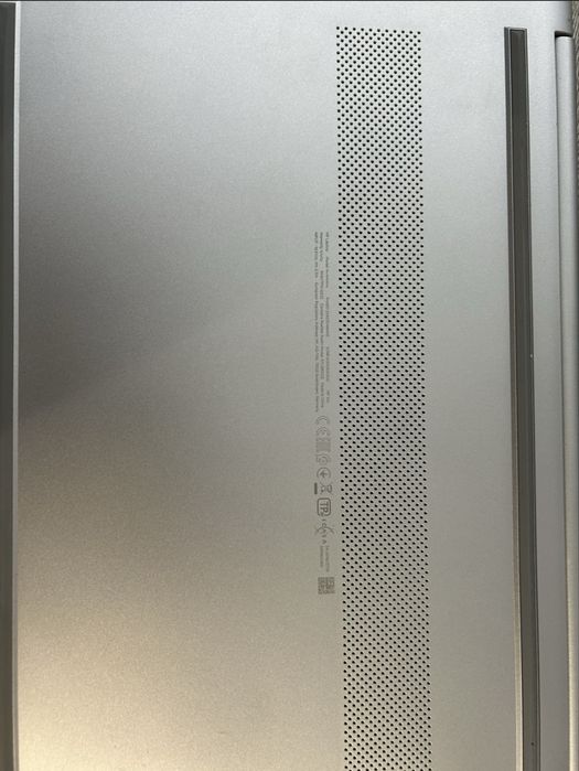 Laptop HP 15s-fq1030nq