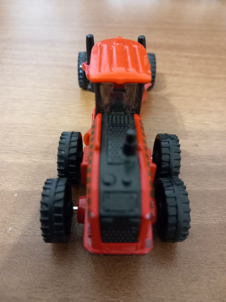 Пътен грейдер matchbox