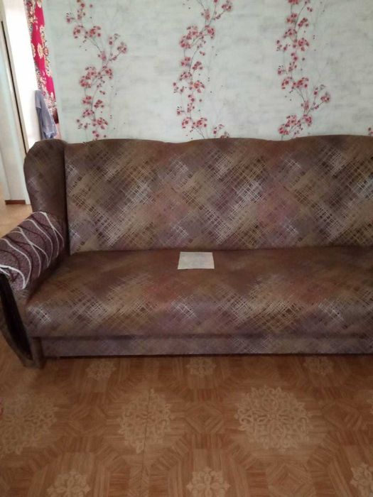Продам диван дёшево