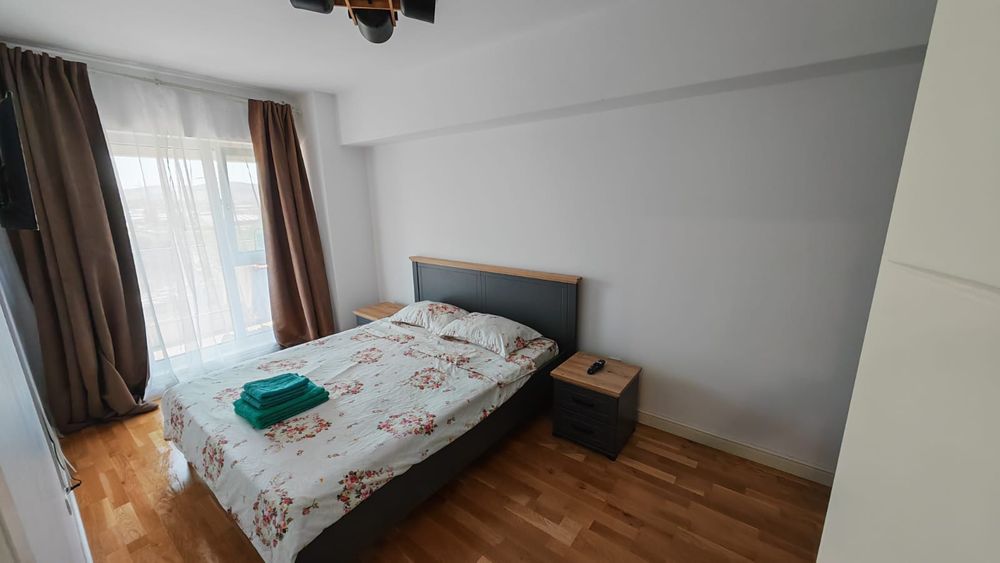 Pers fizica închiriez apartament in complex Himson