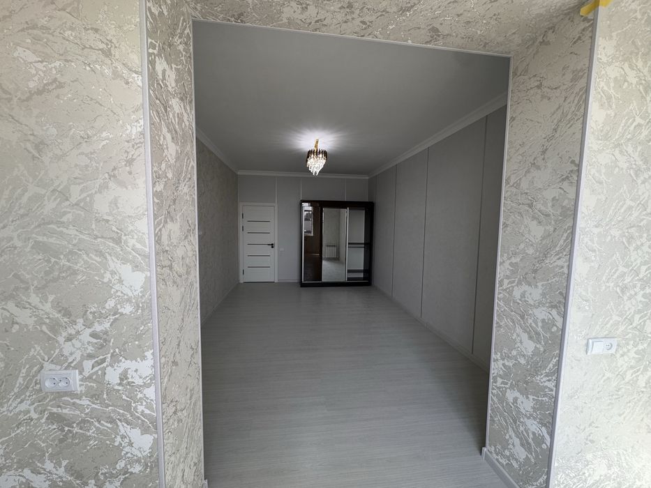 Продается 3-ком квартира, Яшнобод, ул Иззат, ЖК Азия Хаус, 1-дом 3/4/8