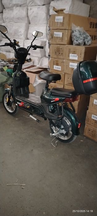 Скутер bonvi Продаётся 16