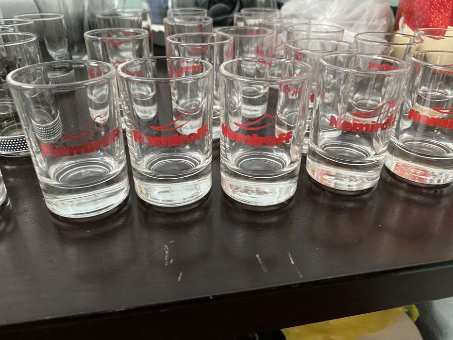 Продаются стопки, рюмки