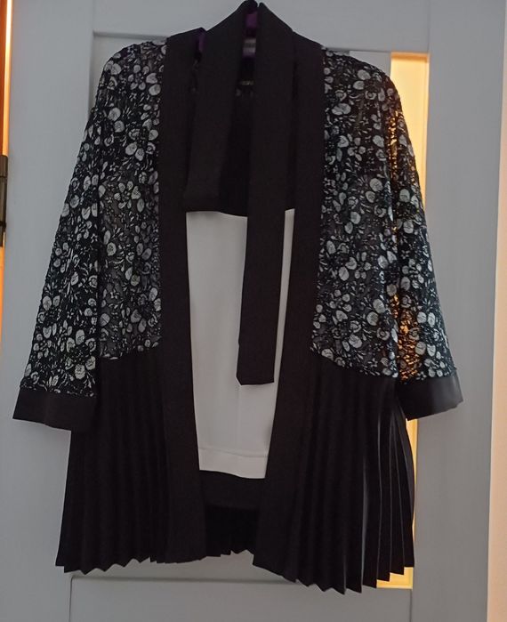 Продам одежду женскую