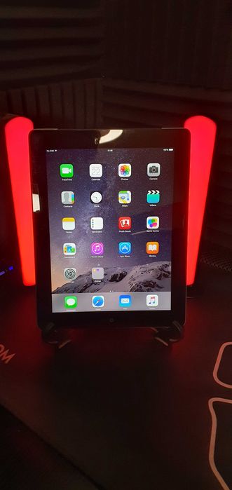 iPad 3GS Negru - 16GB - Jailbreak + cablu