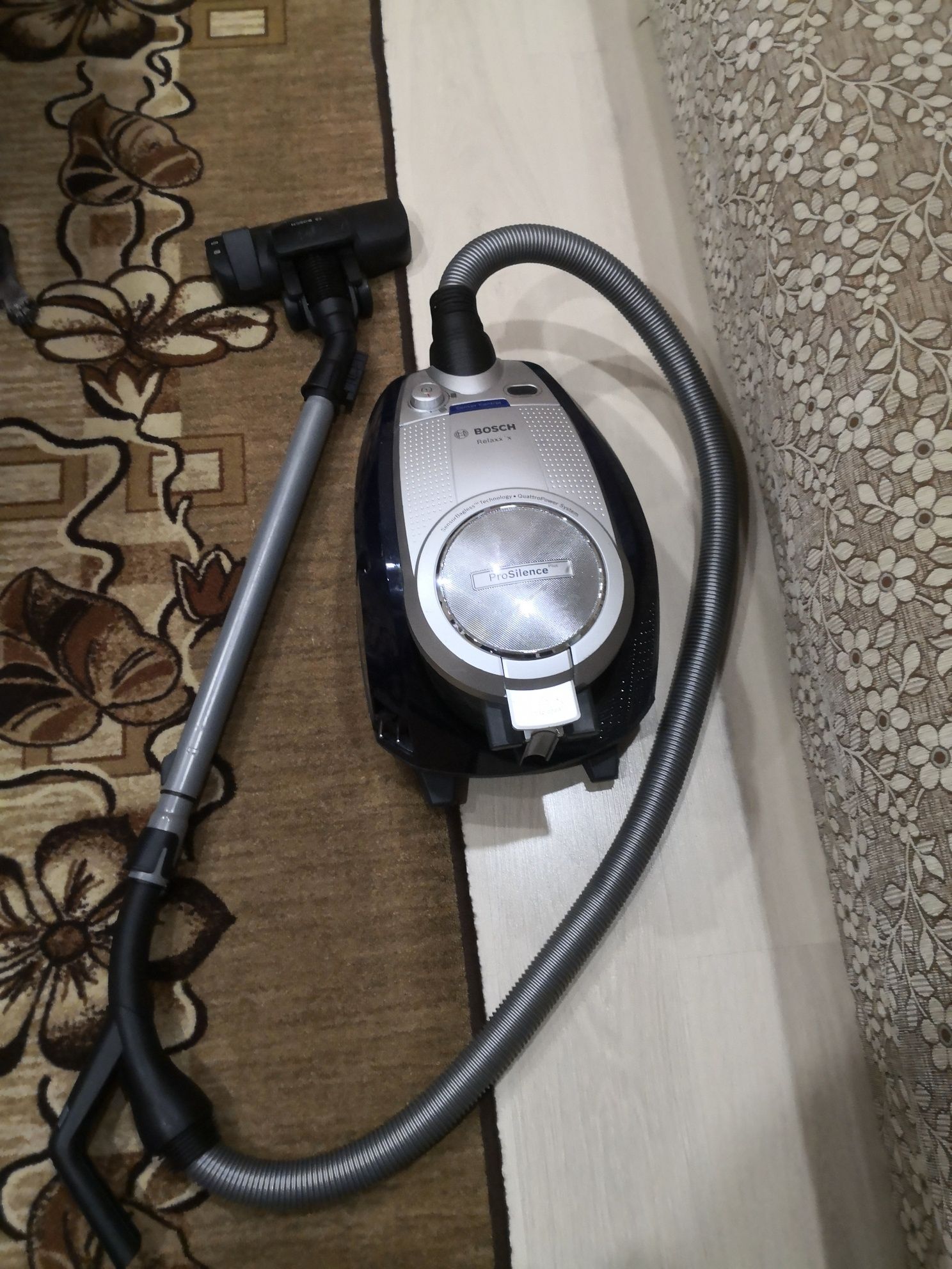 Прахосмукачка BOSCH Relaxx'x ProSilence plus
