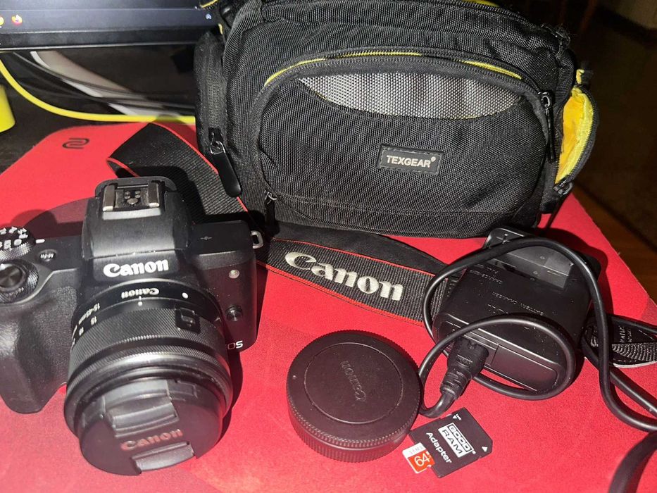 Canon M50 + аксесоари