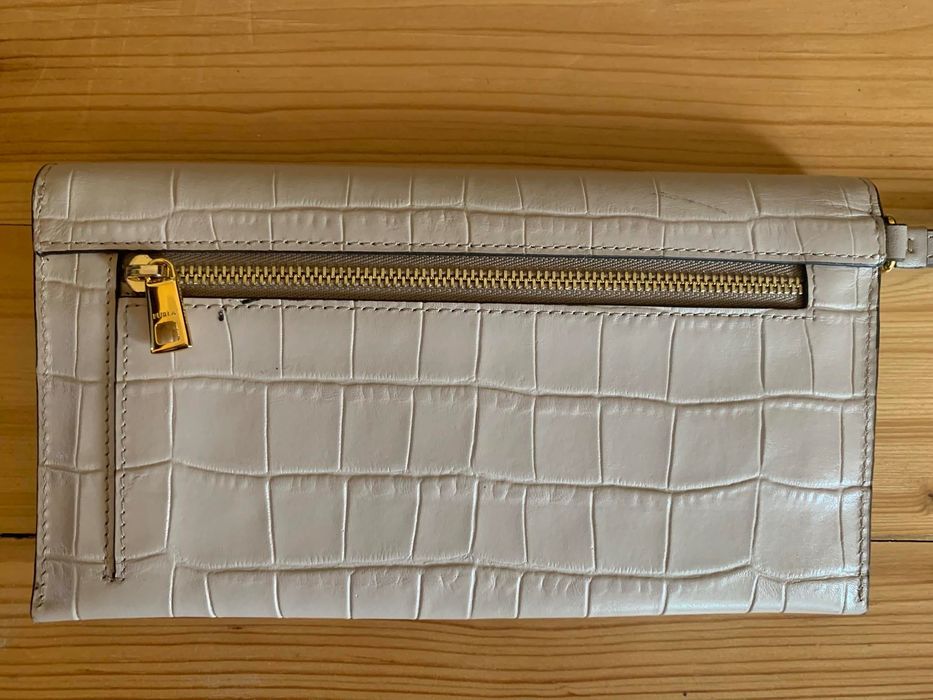 Портмонета Furla - естествена кожа, закупени от Англия
