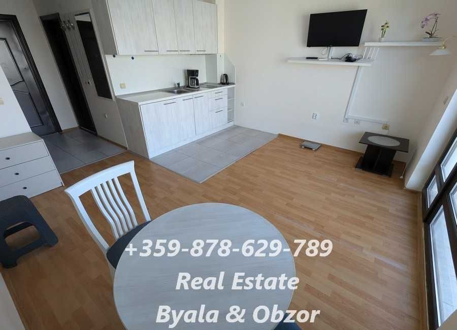 Продава се Едностаен апартамент в Бяла - 36 кв.м за 1070 €/кв.м - Снимка #8