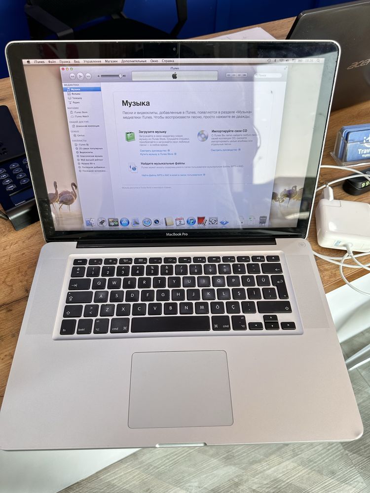 MacBook Pro 2011 holati yaxshi ishlab turgan