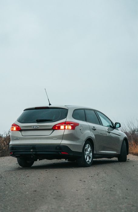 Închirieri auto ieftine și flexibile - RapidRent
