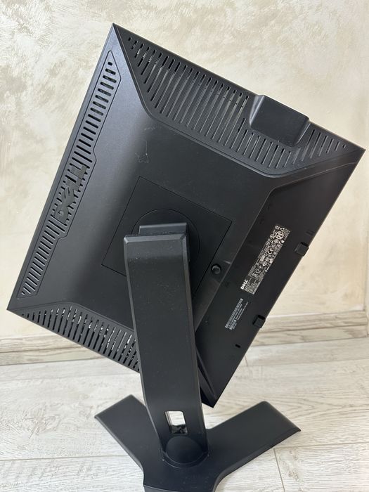 Monitor calculator dell