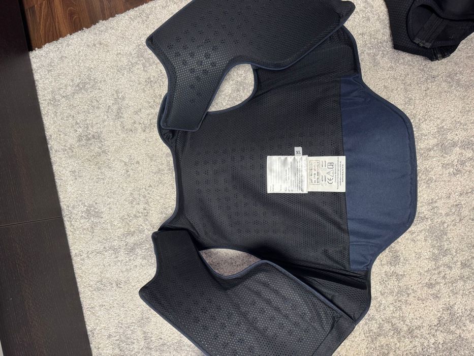 Echipament echitatie copii 10-16 ani casca veste calarie cizme protect