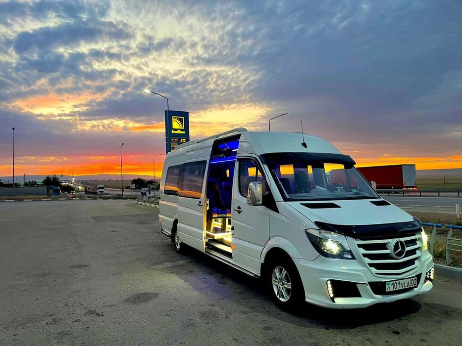 Прокат трансфер аренда туры межгород Sprinter 18, 21 мест с водителем.