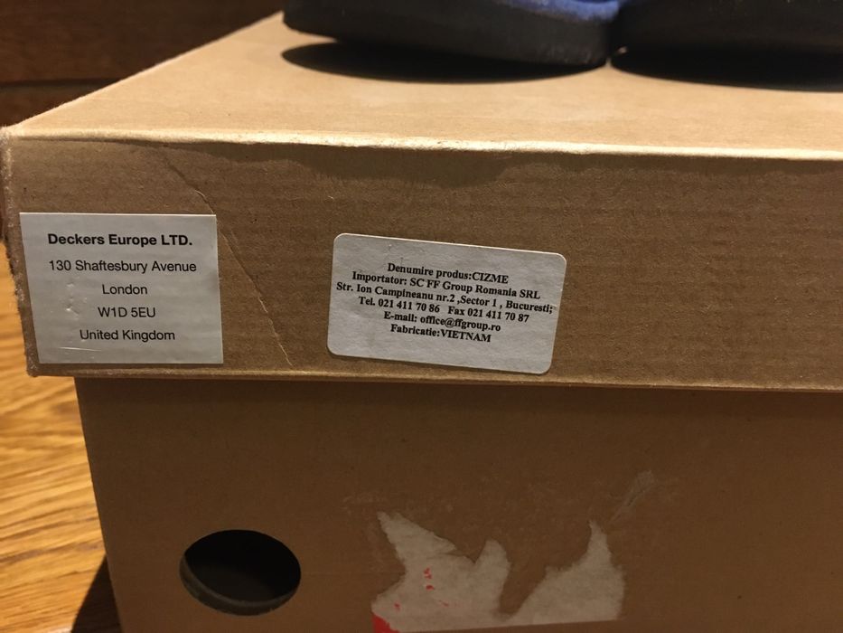 UGG Disney original marimea 33 model Frozen Ana