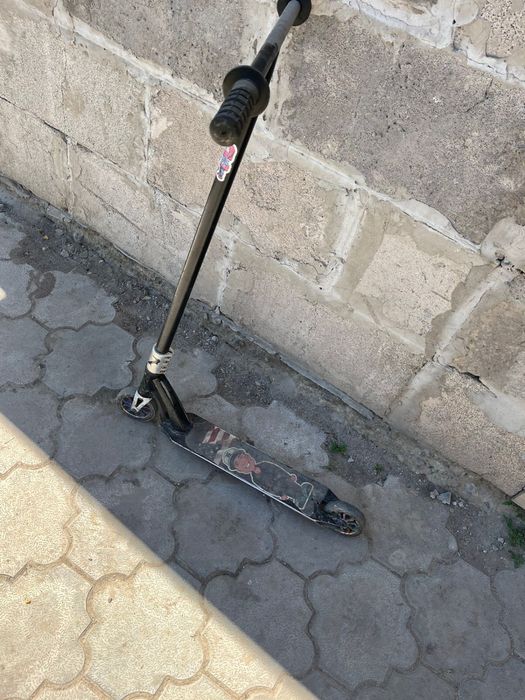 Продам трюковой самокат