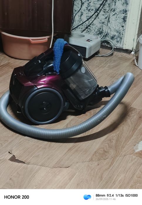 Продам пылесос самсунг.