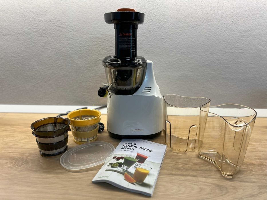 Storcator de fructe si legume cu melc Hurom - Slow Juicer