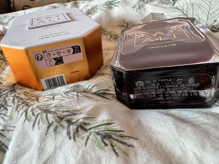 Отливка от Kayali Vanilla 28 и Candy