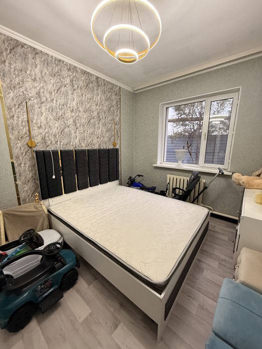 Срочно продам спальни гарнитур