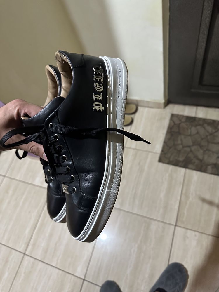 Adidasi philipp plein 43/44