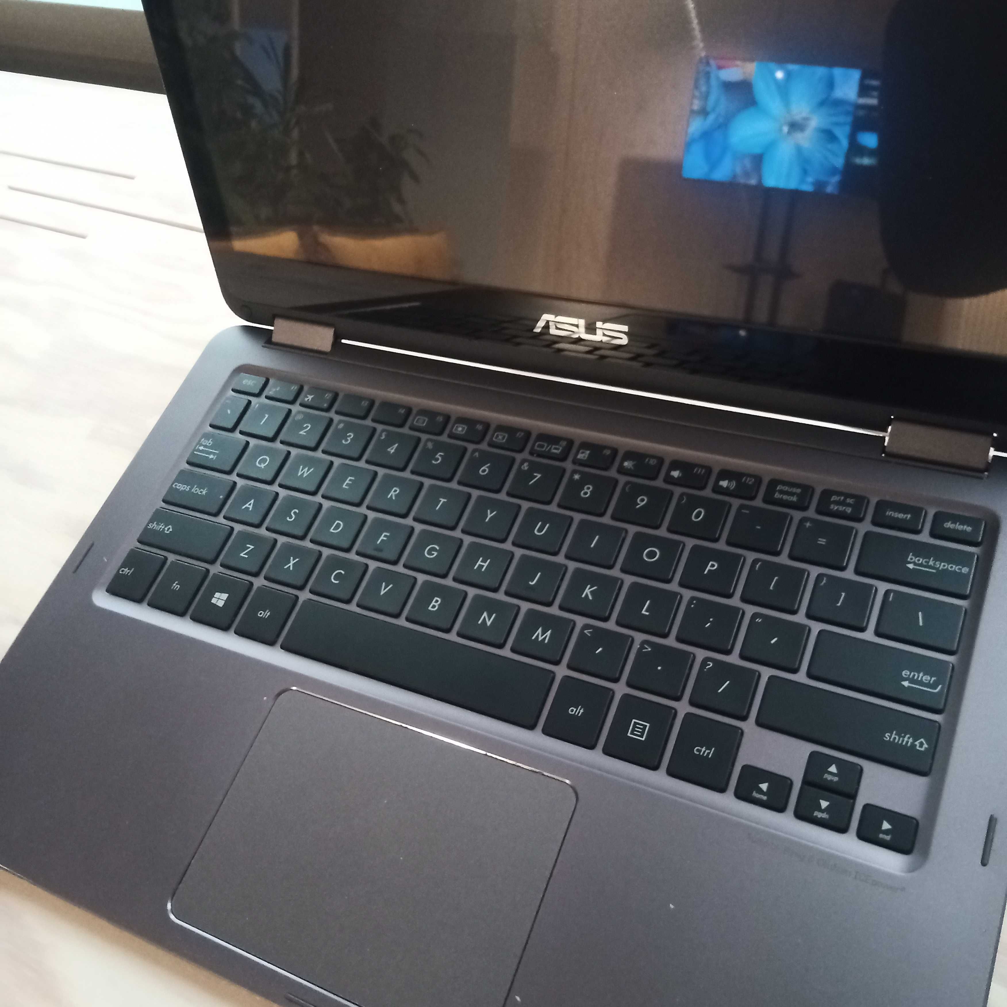 Asus Zenbook 360CA Intel(R) Core(TM) m3-6Y30 256 GB SSD