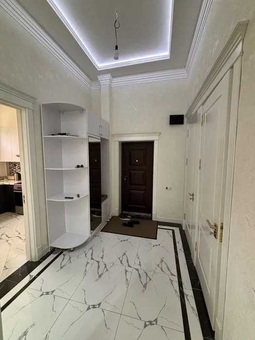 3 комнатная квартира метро Максим Горький, 75м2 ЕВРО ремонт