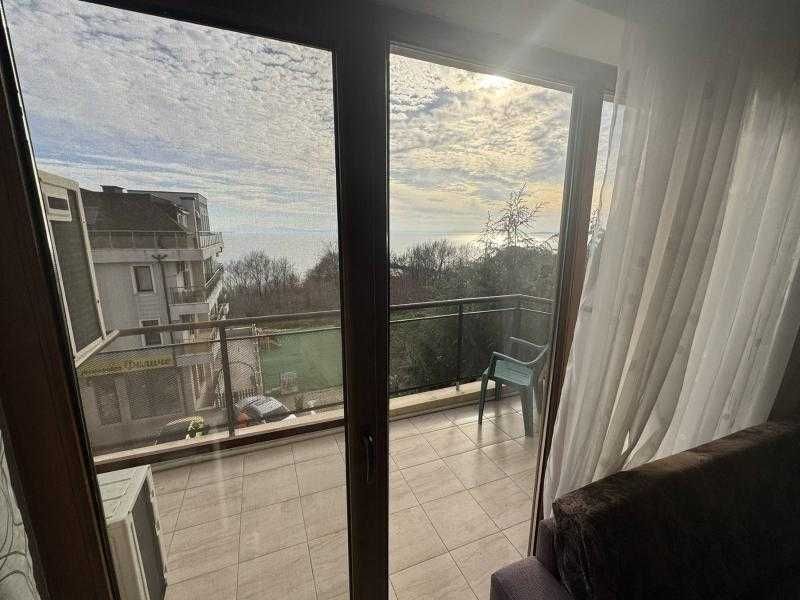 Дава се под наем Двустаен апартамент в Бургас, Сарафово - 68 кв.м за 397.8 € - Снимка #6