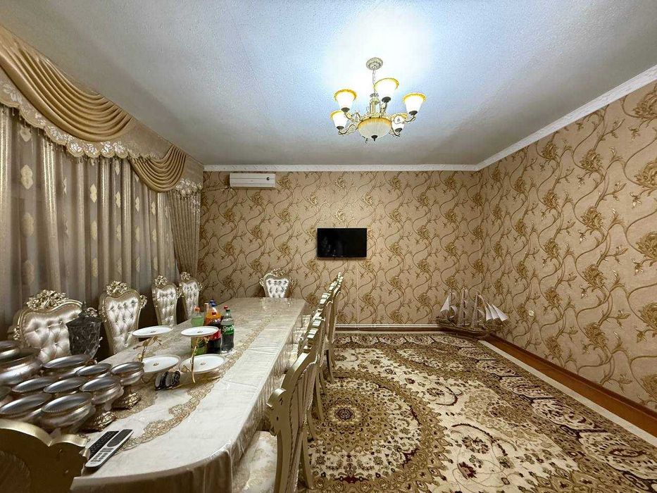 TAYYOR 6 sotiqli kottedj sotiladi