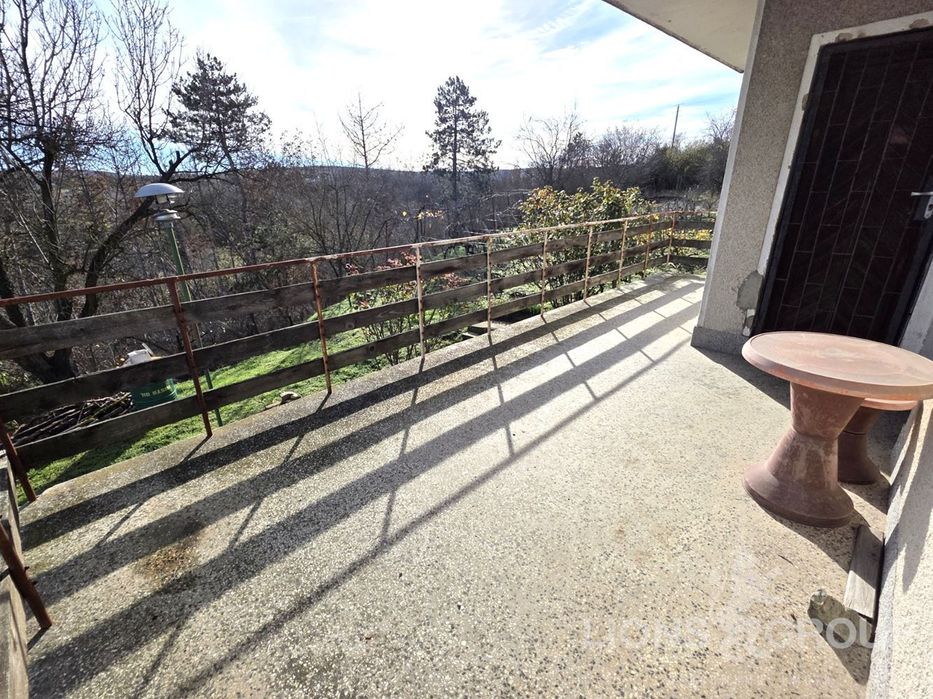 Къща във Варна, област - с.Константиново, РЗП 100 кв.м., цена 105000 €