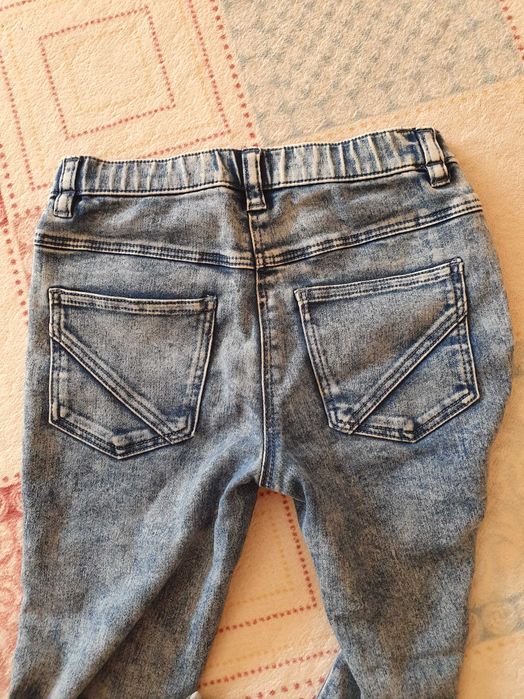 Клинове и дънки-122-128,134 см