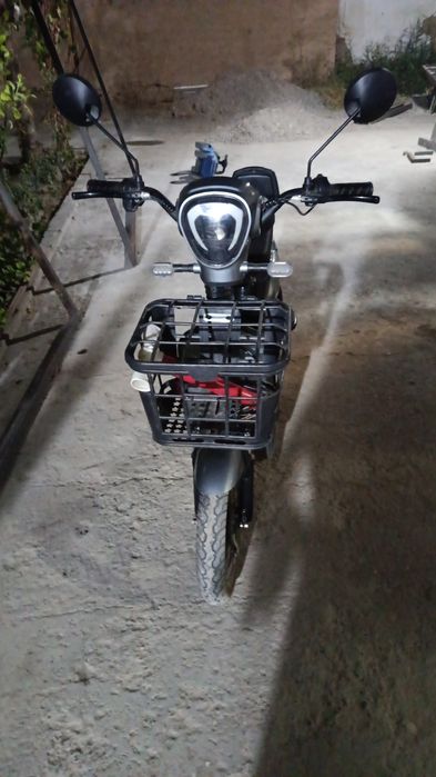 Скутер сотилади срочно