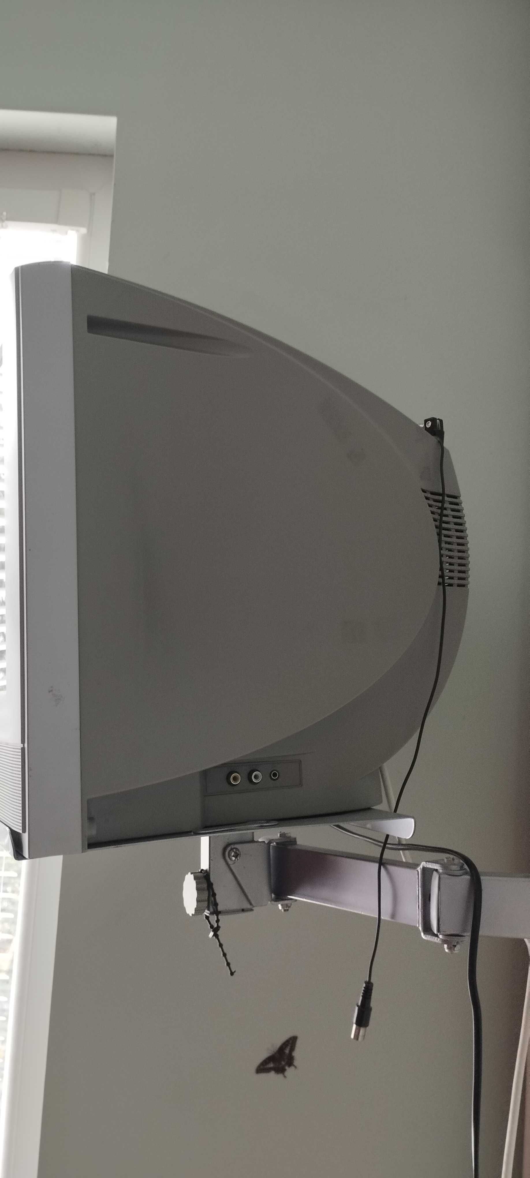 телевизори Grundig и Orion - работещи