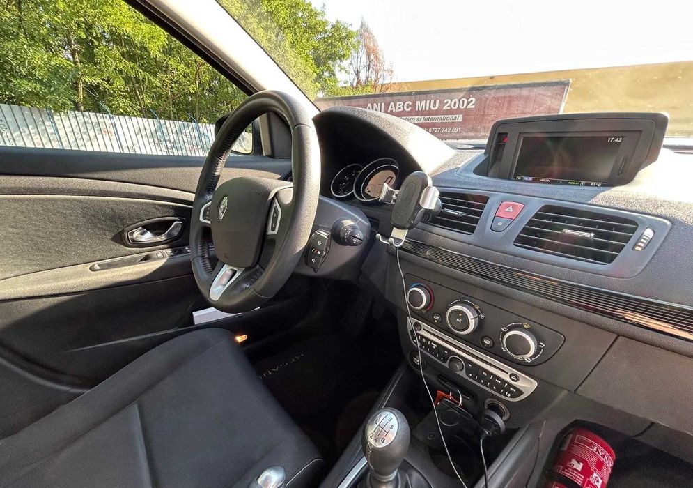 Renault Megane 1.5 diesel / 110 cp / 6 trepte / Euro 5