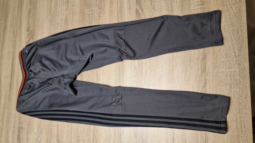 Долнище Adidas Bayern Munich