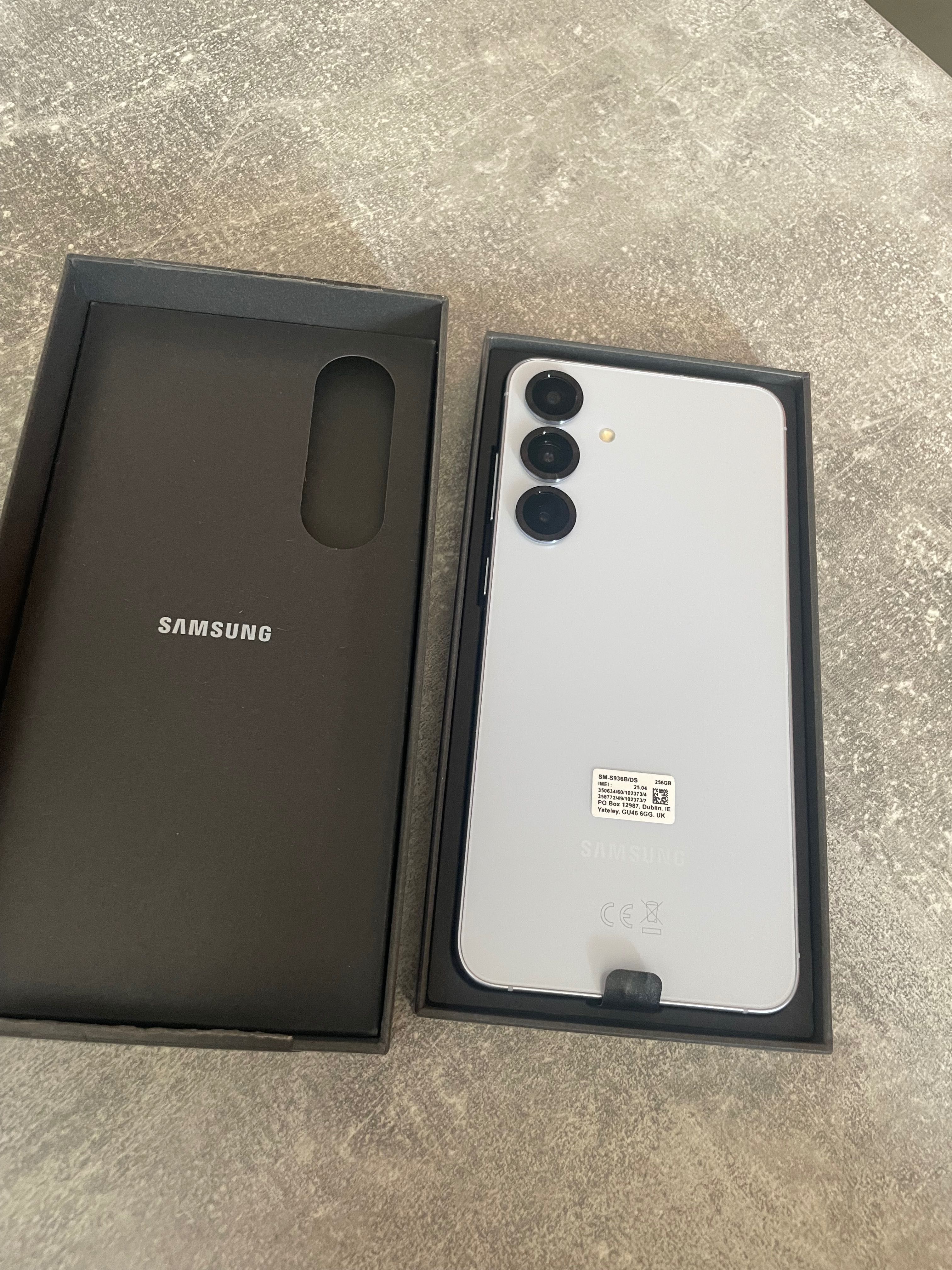 Чисто нов Samsung S25 ultra с 2 години гаранция