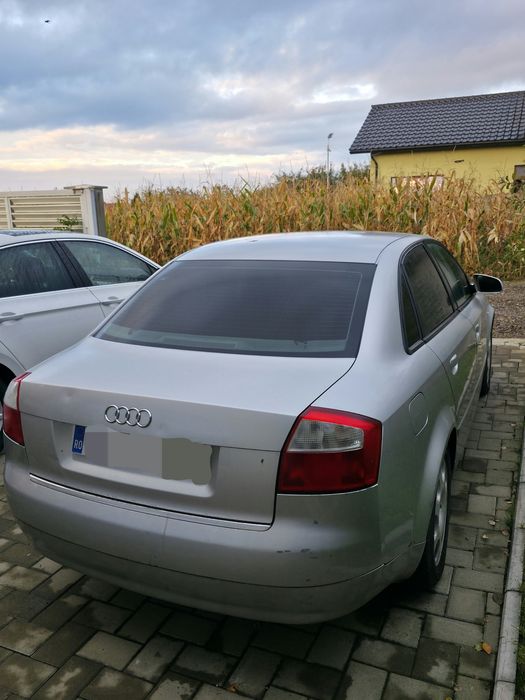 Vand AUDI A4 131 CP, an 2004